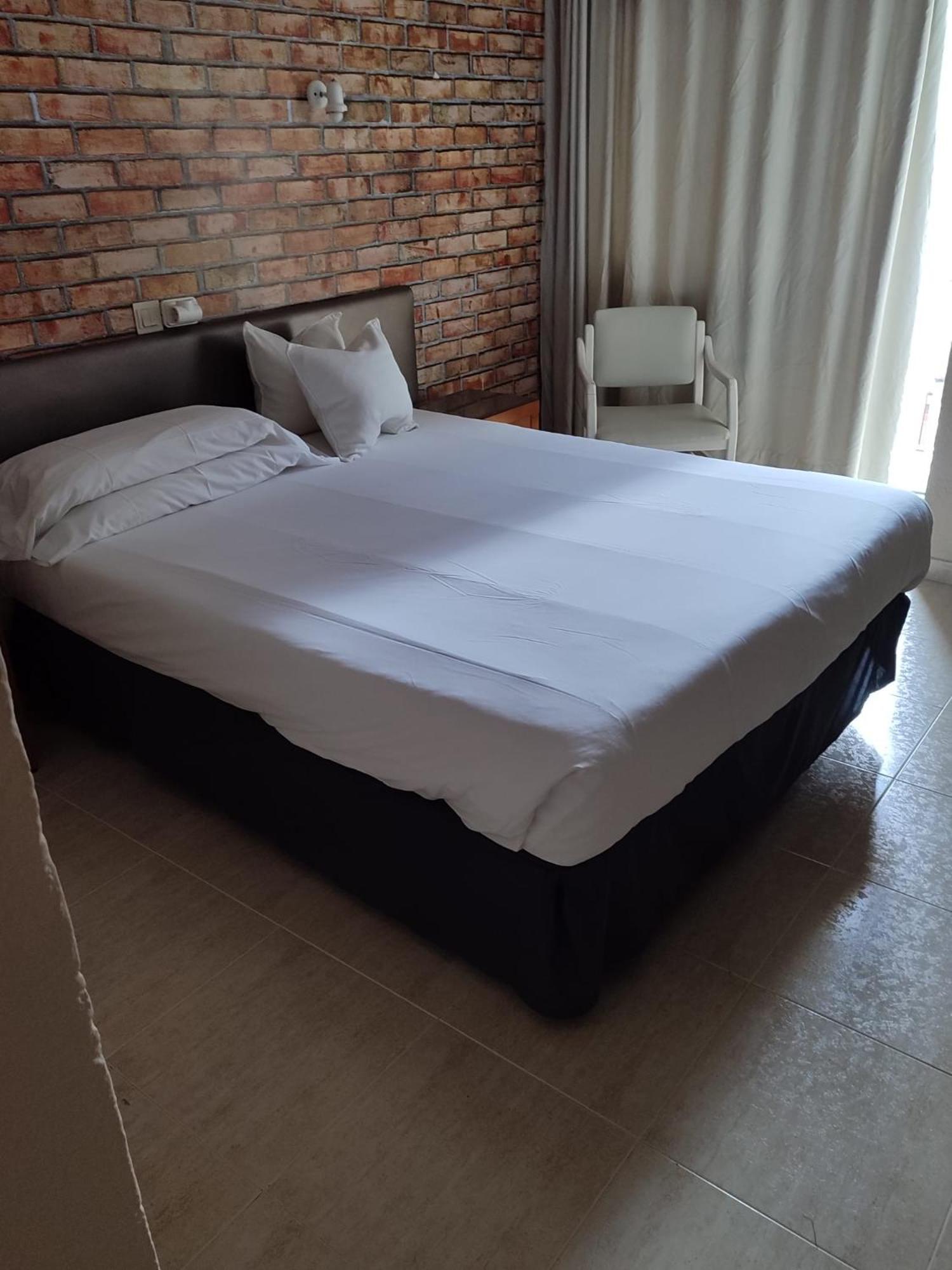 Hostal Mar Del Plata (Adults Only) El Arenal  Luaran gambar