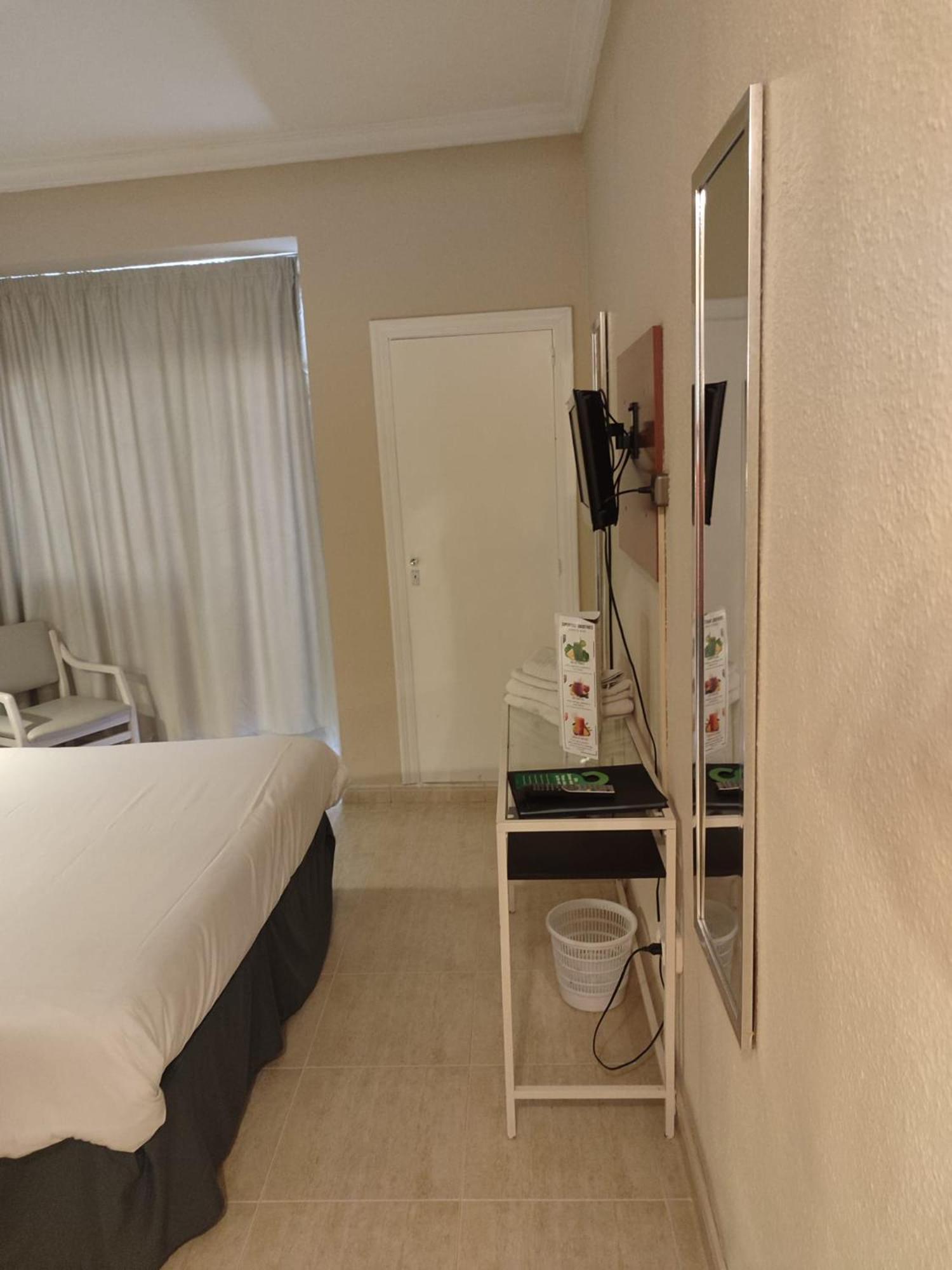 Hostal Mar Del Plata (Adults Only) El Arenal  Luaran gambar